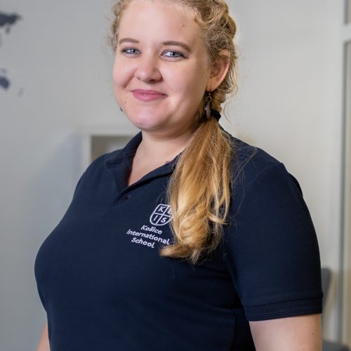 Ms. Nadia Schultz